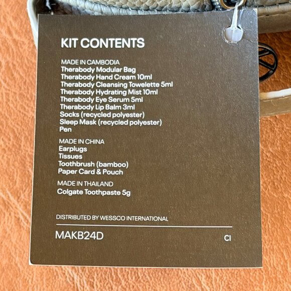 The United Airlines Therabody Polaris Business Class Amenity Kit - Picture 6 of 14